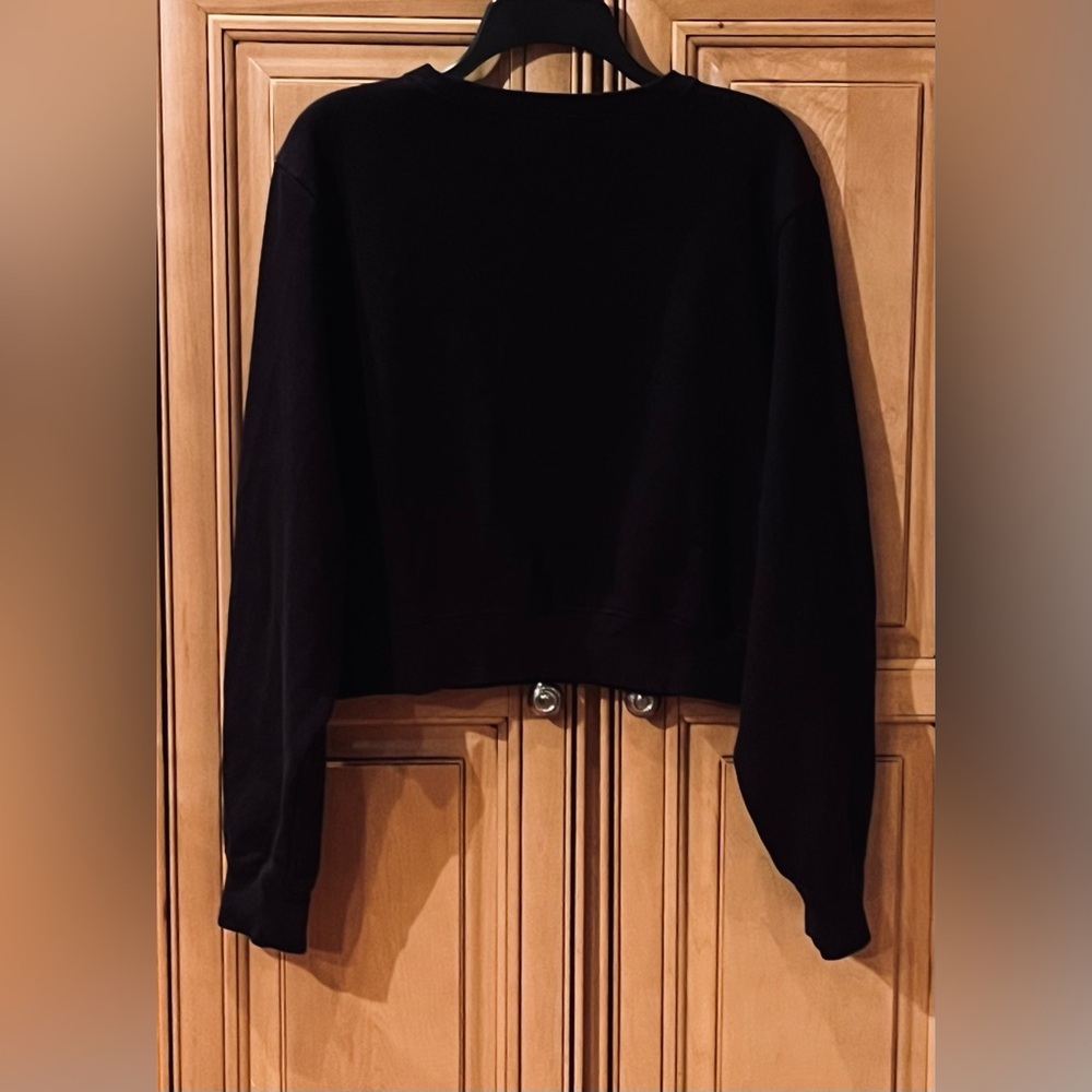 NWT PINK VS Ivy Fleece Yoke Seam Crewneck Sweatshirt - Picture 9 of 15